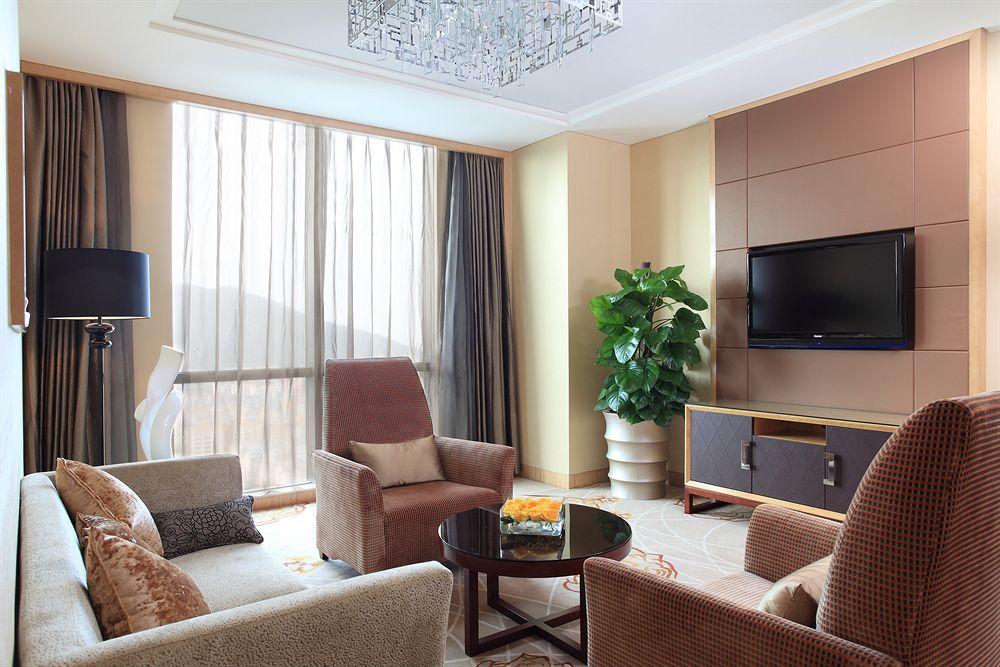 Sheraton Wuxi Binhu Hotel Экстерьер фото