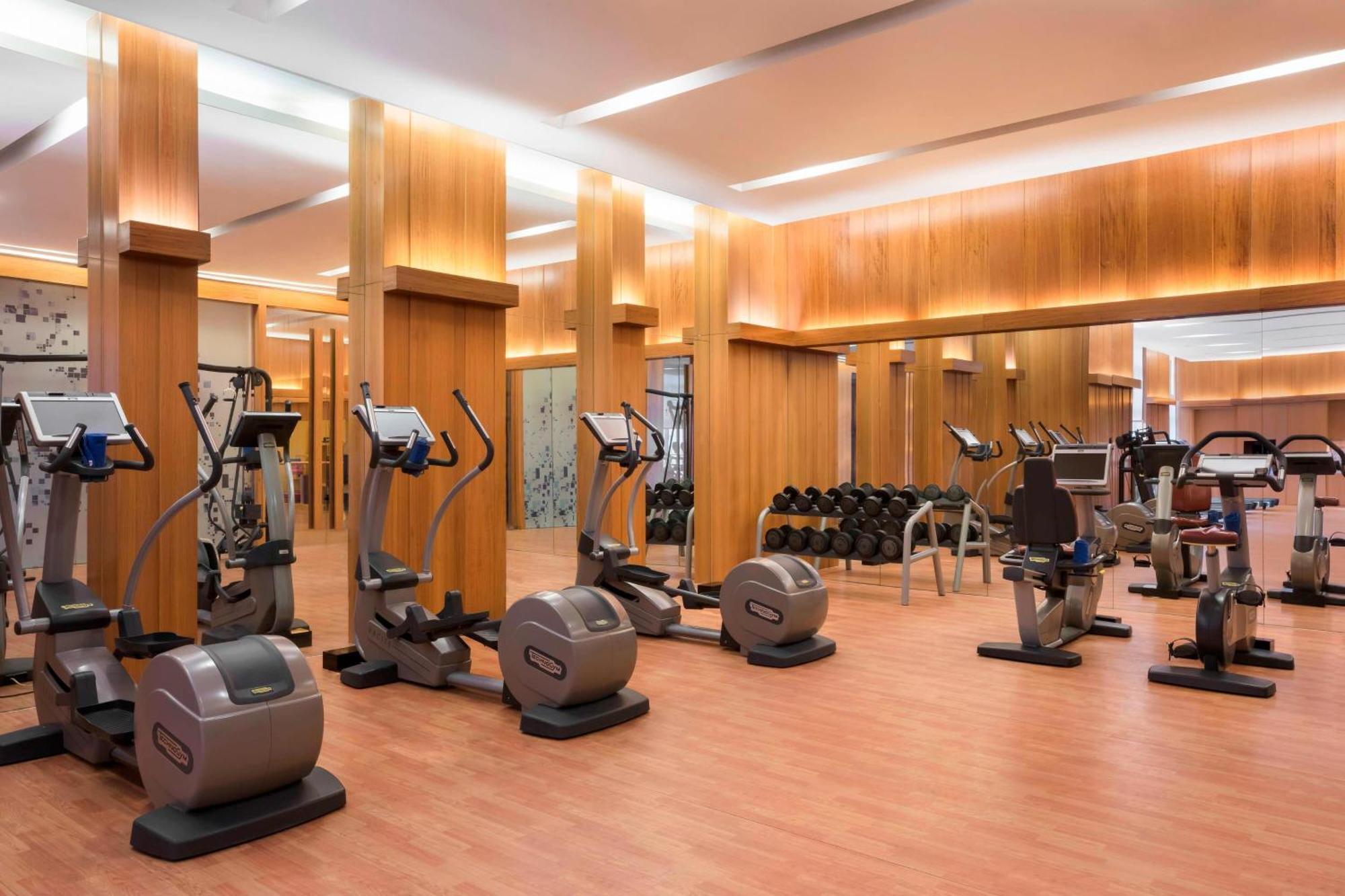 Sheraton Wuxi Binhu Hotel Экстерьер фото