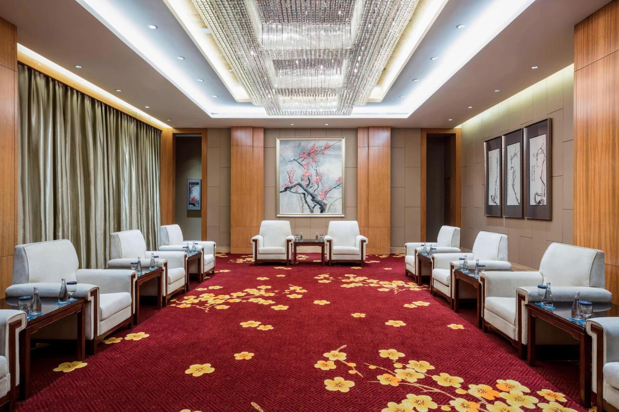 Sheraton Wuxi Binhu Hotel Экстерьер фото