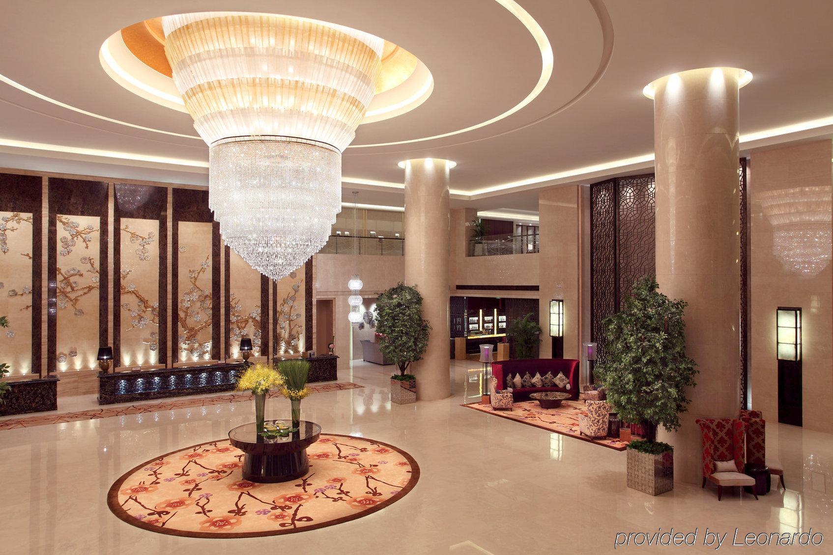 Sheraton Wuxi Binhu Hotel Интерьер фото