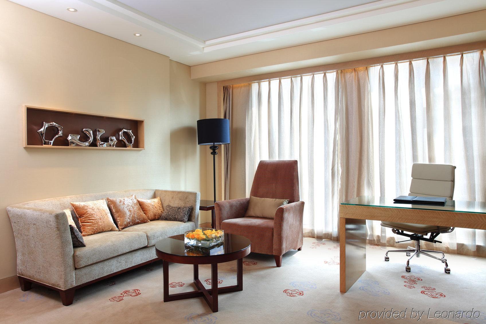 Sheraton Wuxi Binhu Hotel Номер фото